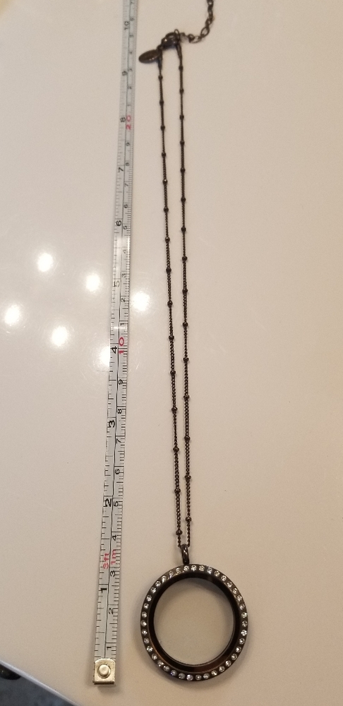 Origami owl necklace